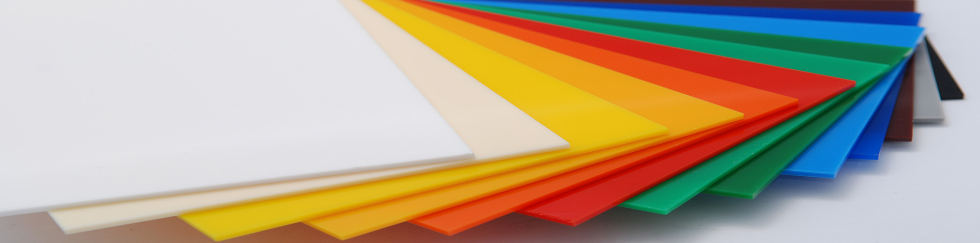 Tấm nhựa lấy sáng thông minh polycarbonate Sơn Băng